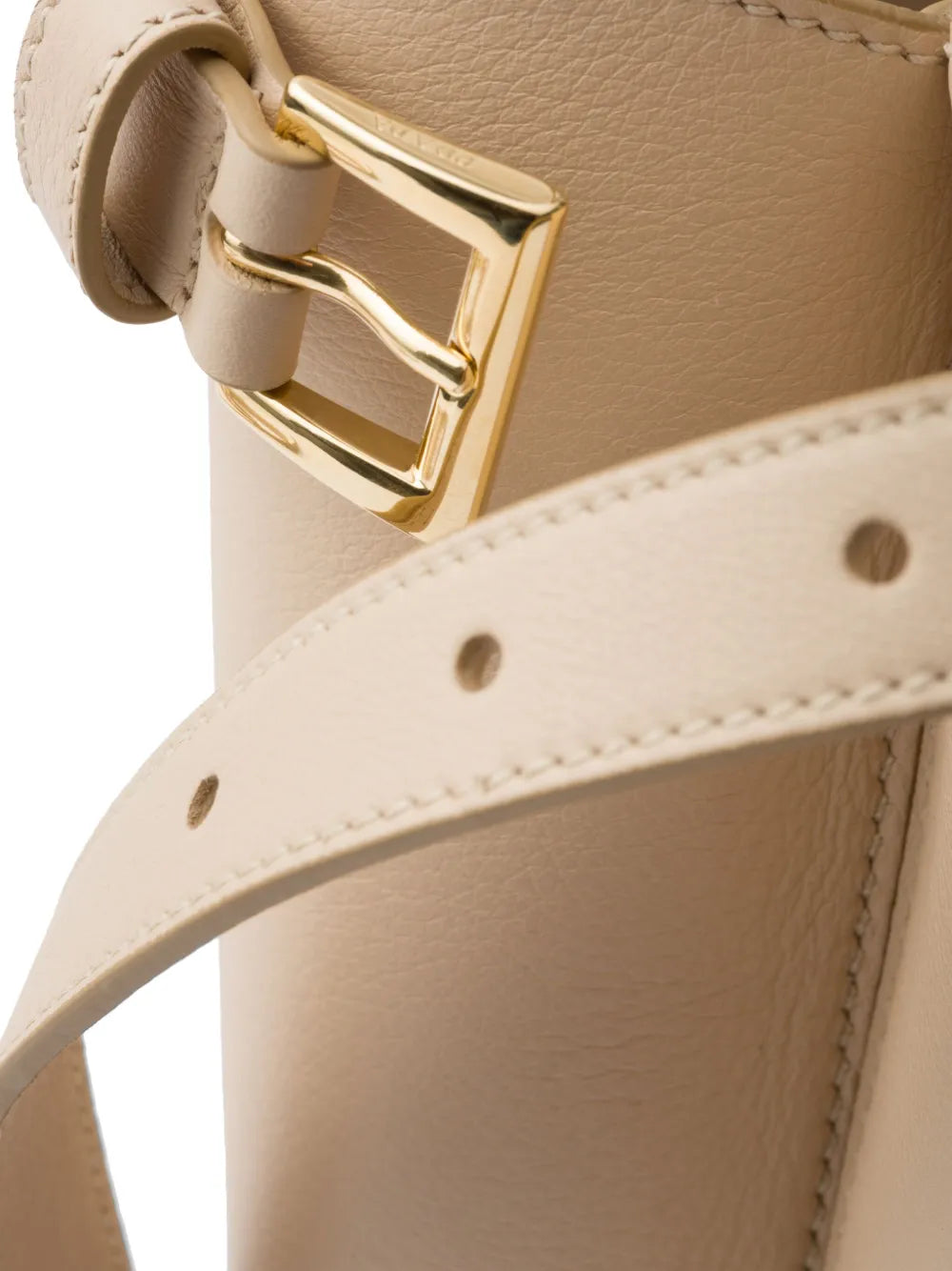 Buckle tote bag