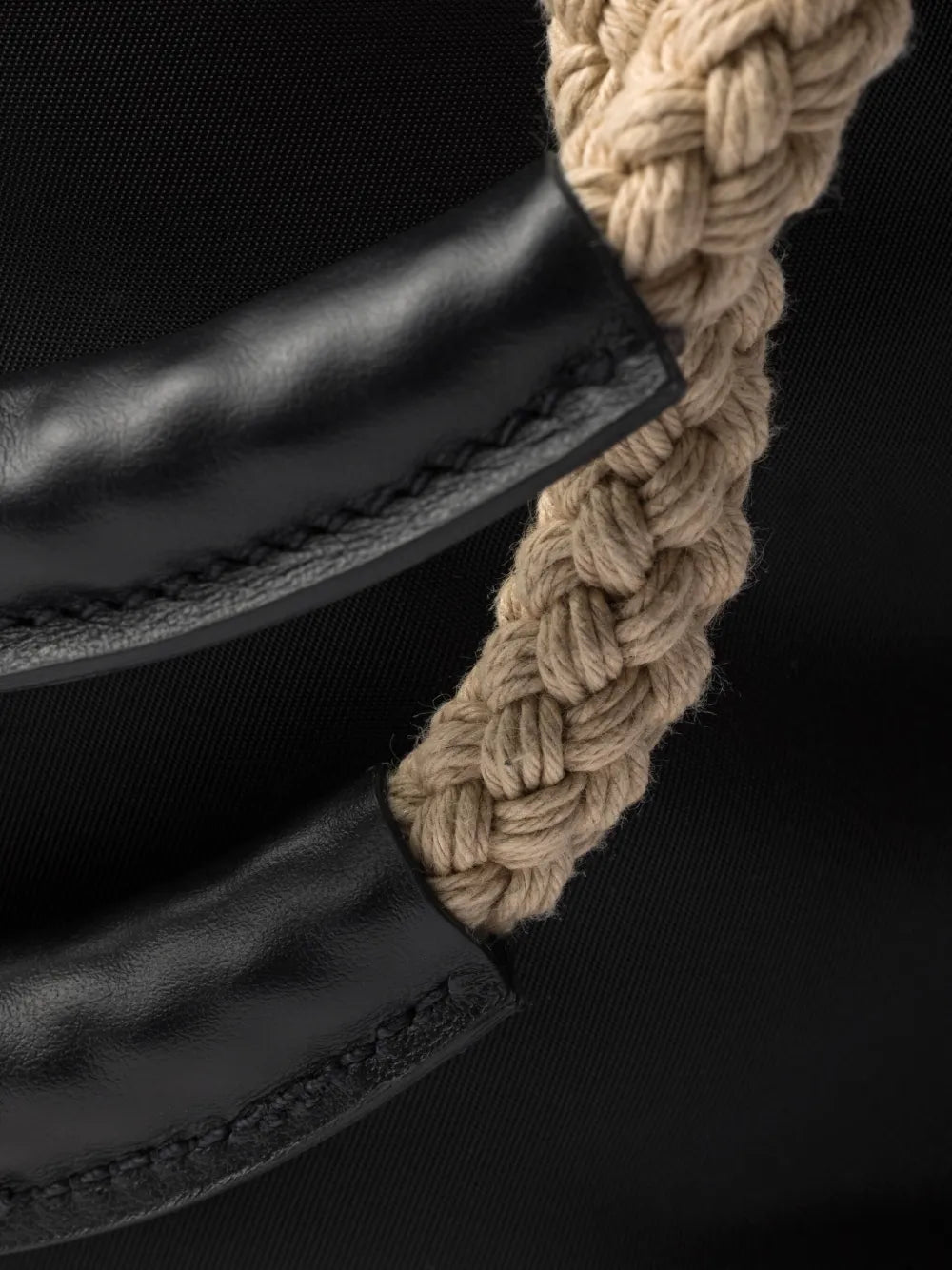 Mariner bucket bag