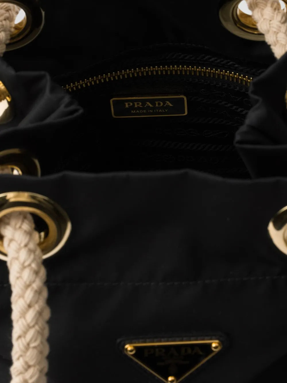 Mariner bucket bag
