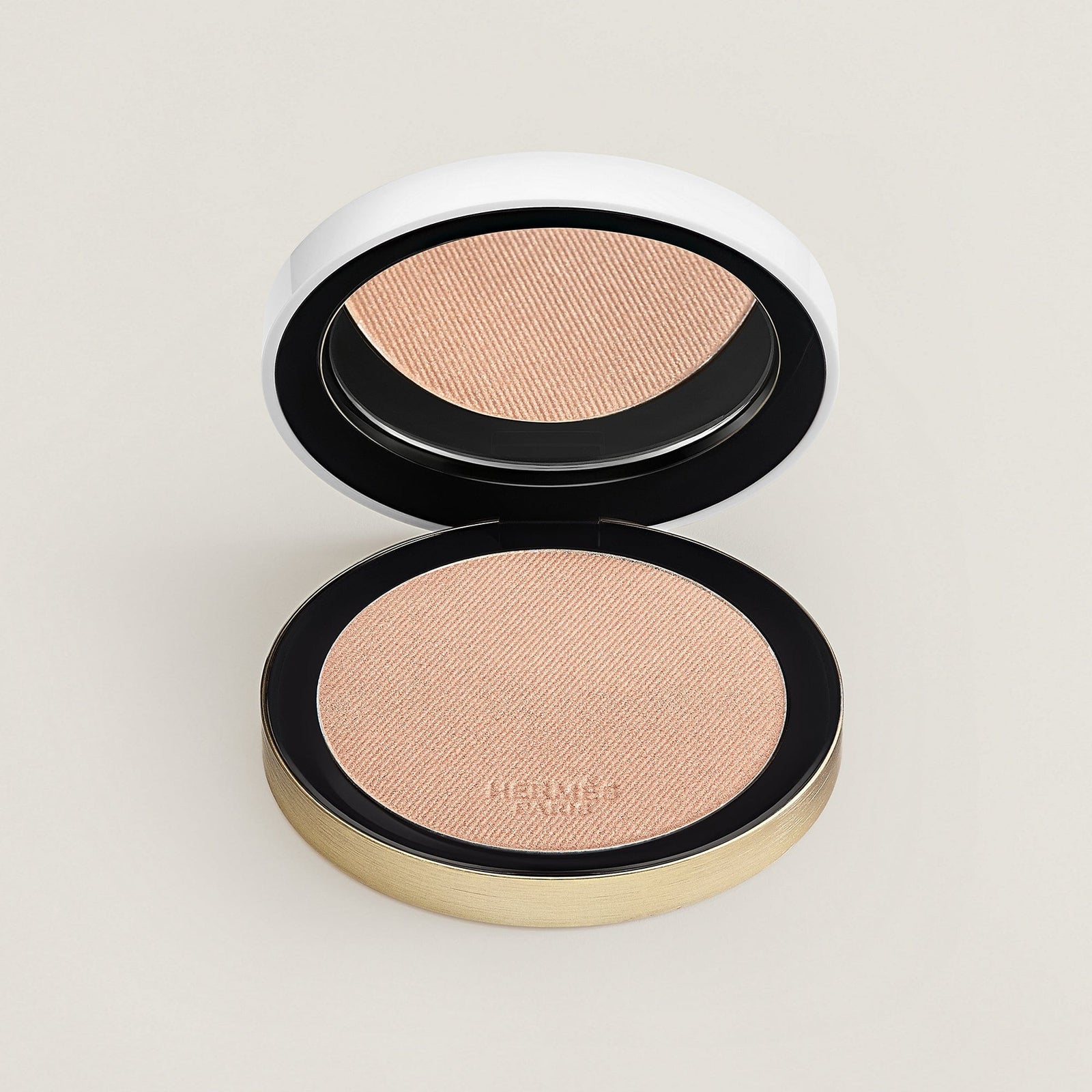 Hermes Plein Air Radiant glow powder