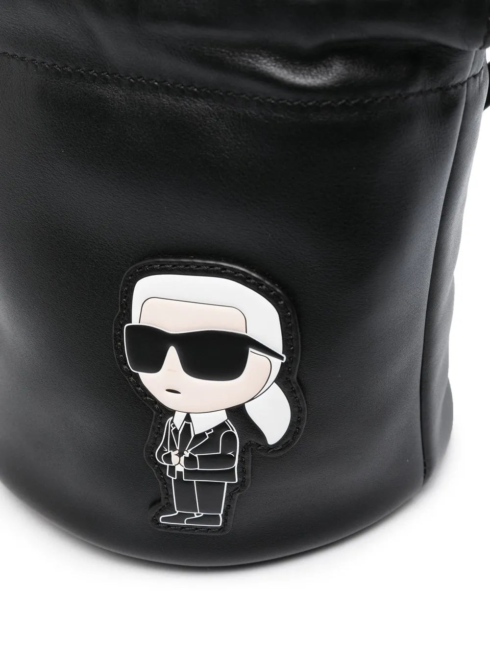 Ikon 2.0 bucket bag