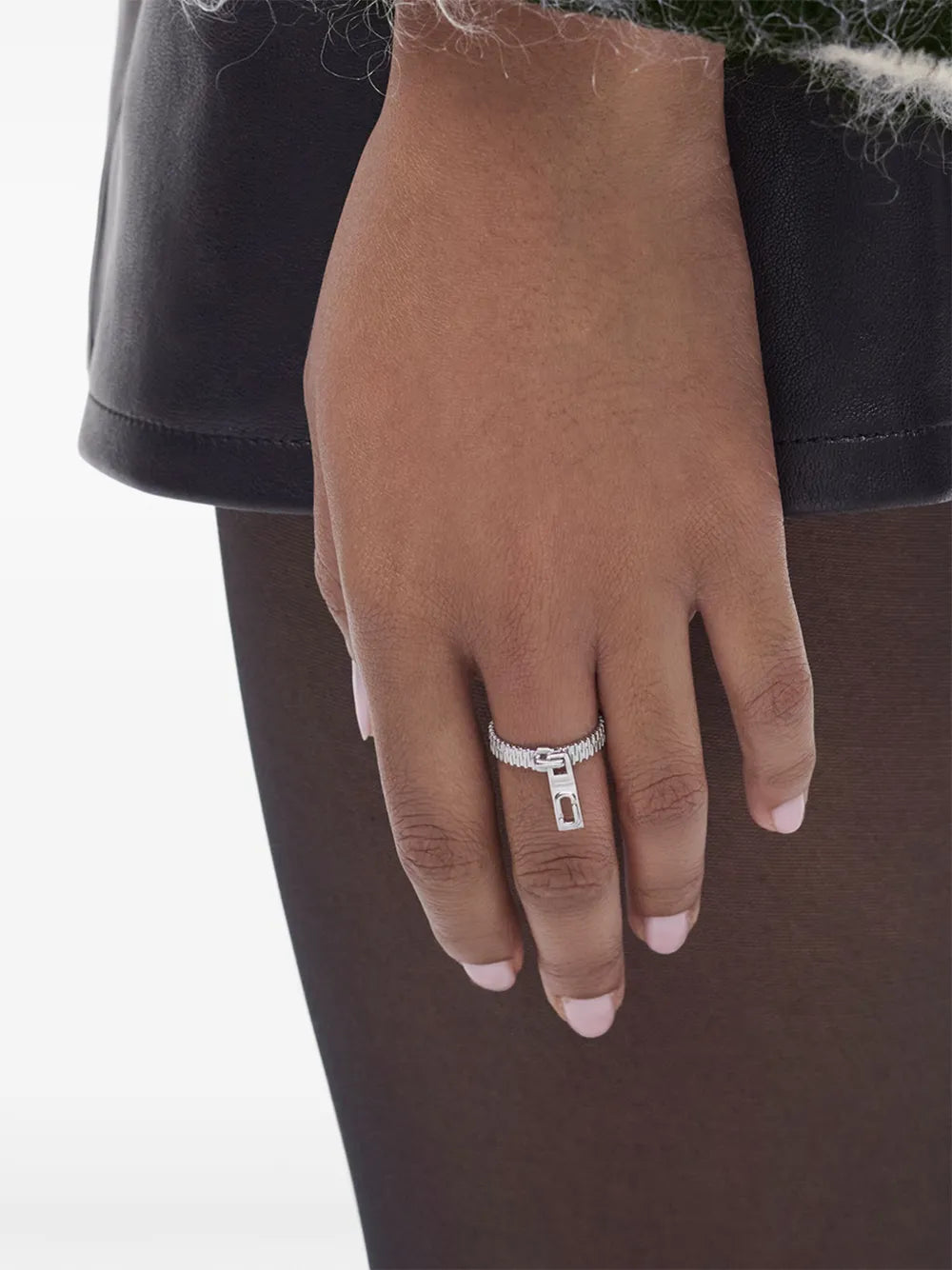 The J Marc Zipper ring