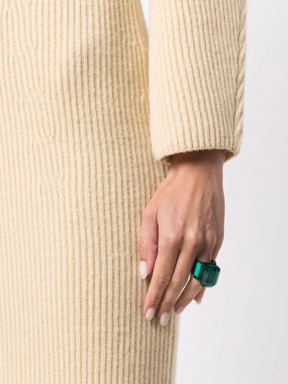Lucent cocktail ring