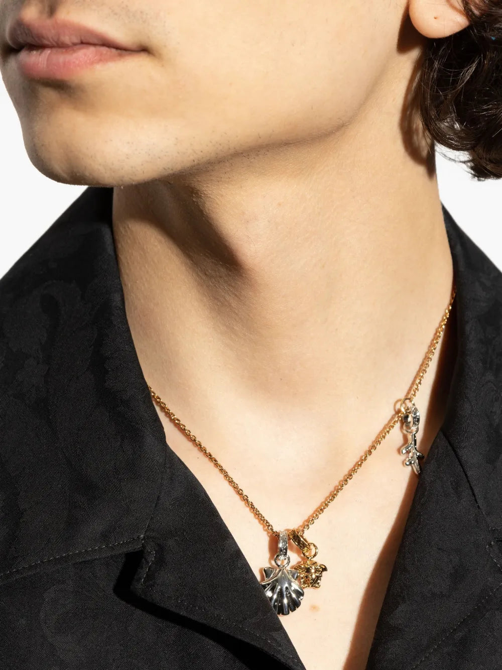 Icons De La Mer necklace