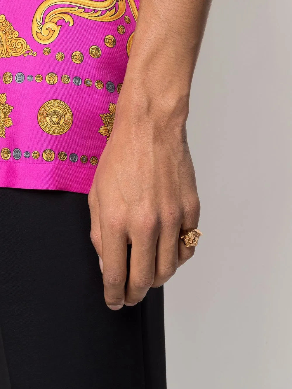 La Medusa ring