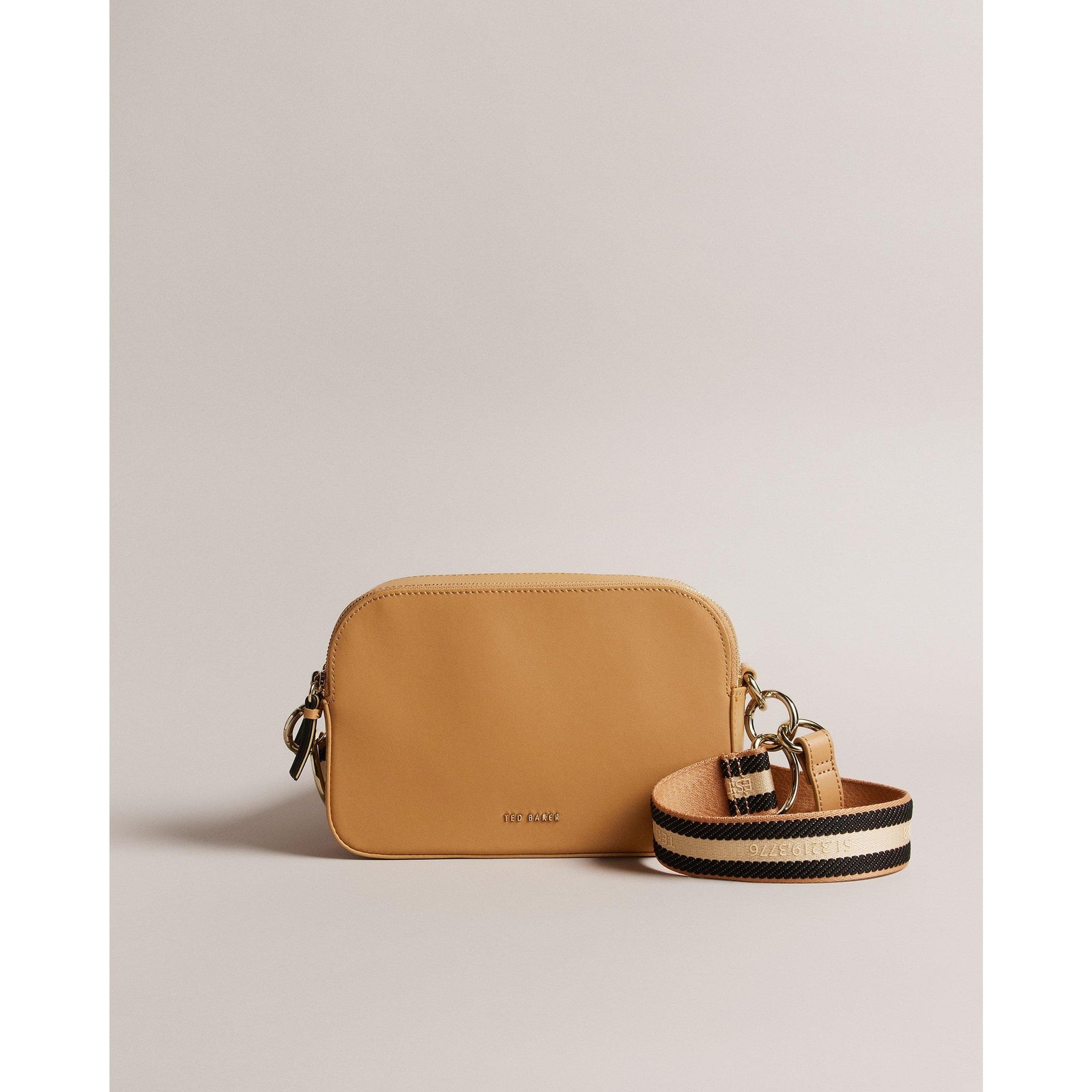 Darcelo Camera Bag