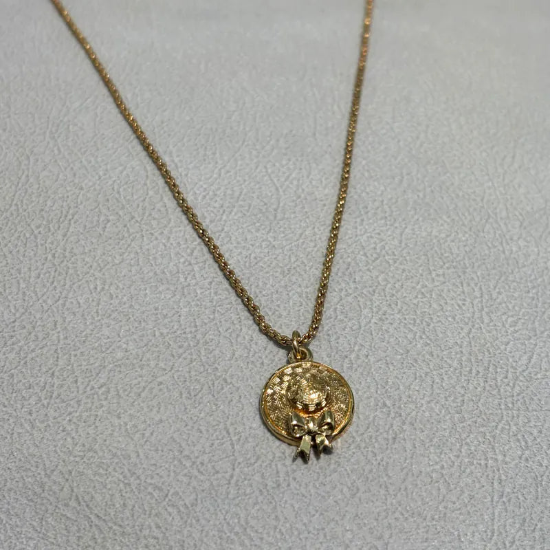 RB136 - CHRISTIAN DIOR Gold Necklace