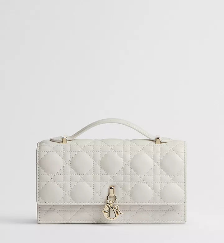 Latte-colored lambskin with Cannage motif