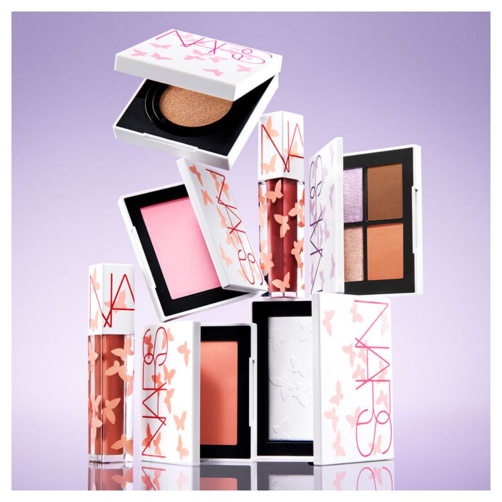 Natural Radiant Longwear Cushion Case (Beauty Transformed Limited Edition)