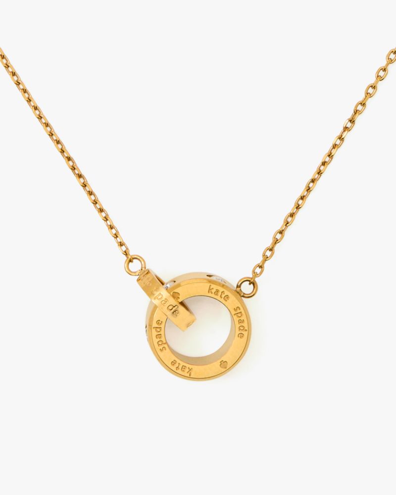 Set In Stone Interlink Pendant